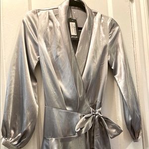 Nasty Gal V-neck Satin Silver Wrap Dress, US 4